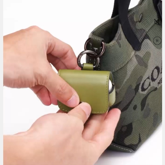 COACH Wireless Earbud Case |Gunmetal Charcoal Black Signature Canvas & Leather - Picture 10 of 14